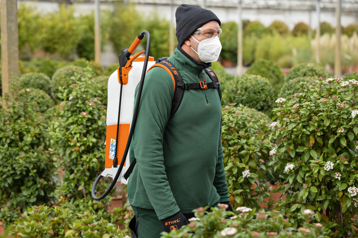 Stihl Opryskiwacz akumulatorowy SGA 85 [36 V] z systemem AP. Pojemność 17L  - ZESTAW