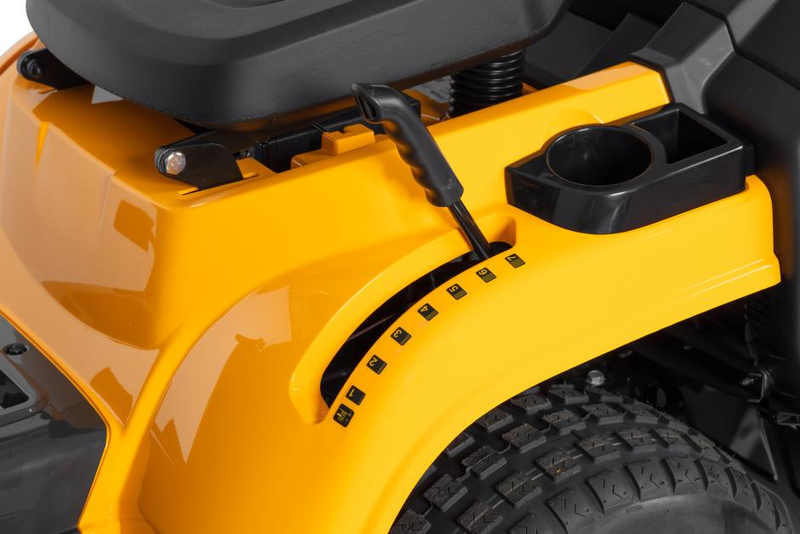 STIGA Traktor ogrodowy Tornado 398 M