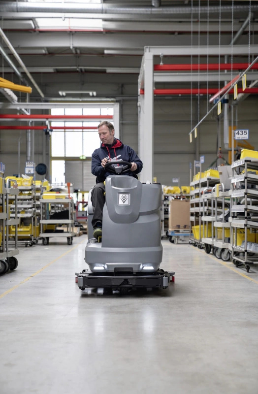 Karcher B 200 R Bc Dose+D110 - szorowarka samojezdna