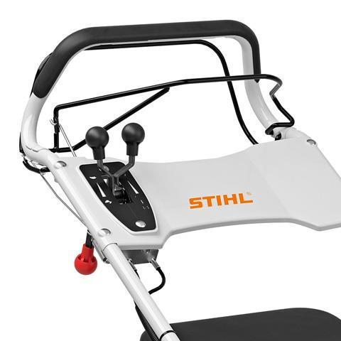 Stihl kosiarka spalinowa RM 655 YS [Moc 3,9 KM] Szer. koszenia 53 cm, poj. kosza 70L - Ergonomia i trwałość konstrukcji