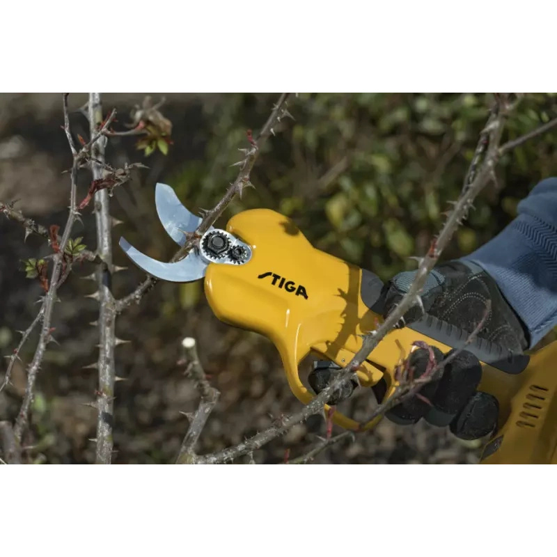 STIGA SP 100e – pilarka i sekator akumulatorowe, 2.0 Ah