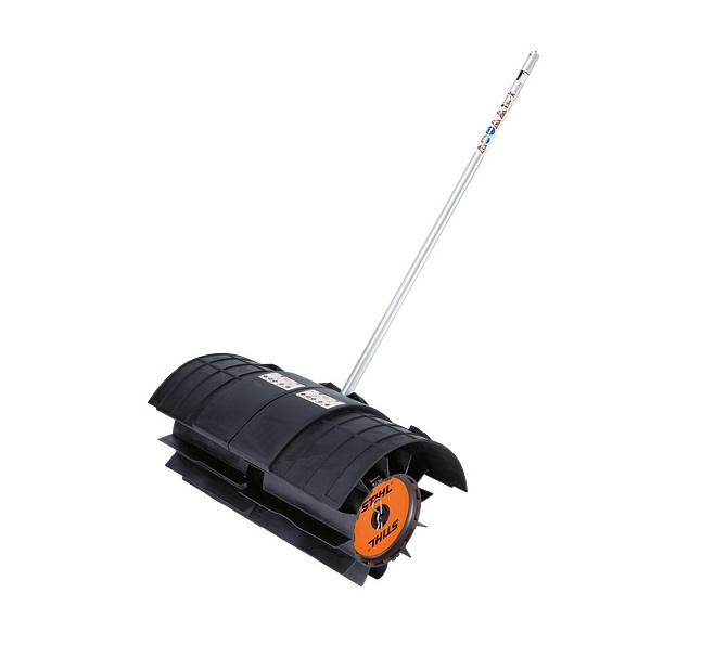 STIHL KombiSystem KW-KM walec zamiatający - skuteczność i wszechstronność