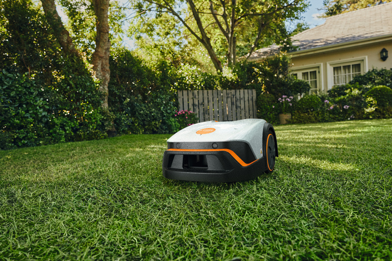 STIHL iMOW 3 – robot koszący, do 500 m²