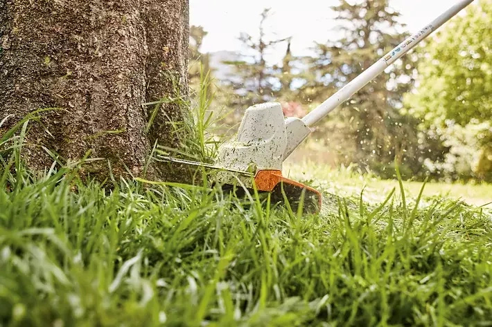 Stihl Kosa akumulatorowa FSA 57 [36 V] Ciężar 3,5 kg, głowica żyłkowa AC C3-2