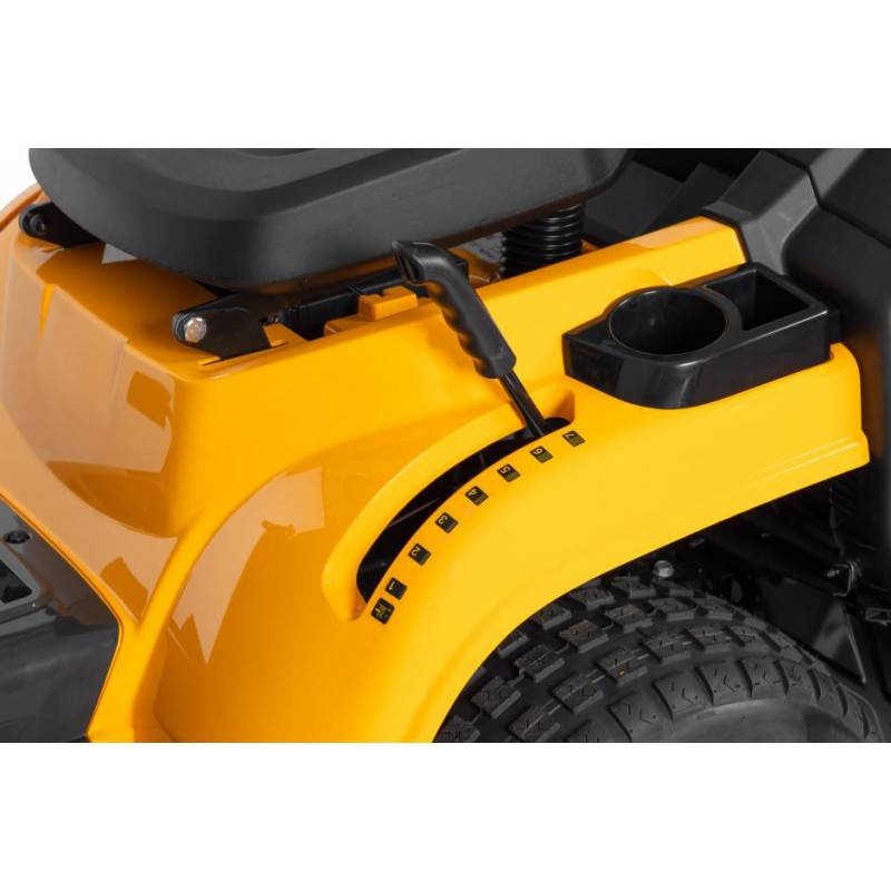 STIGA Estate 384 – traktor ogrodowy