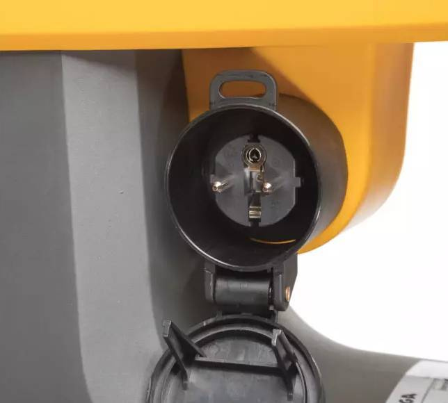 STIGA Bio Silent 2500 - rozdrabniacz do gałęzi