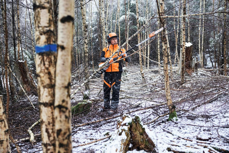 Zestaw leśny ADVANCE X-TREEm HT STIHL – ergonomiczne wsparcie dla profesjonalistów