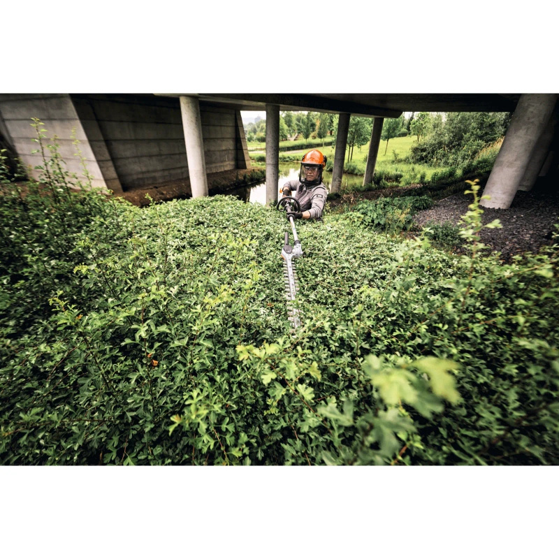 STIHL HLA 140 – nożyce akumulatorowe na wysięgniku 245 cm (bez akumulatora i ładowarki)