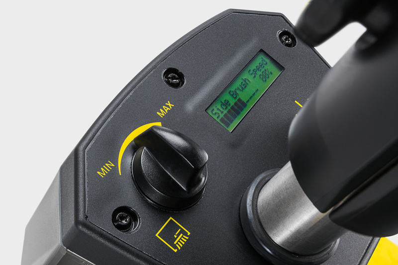 Karcher KM 85/50 R Bp - zamiatarka z fotelem akumulatorowa