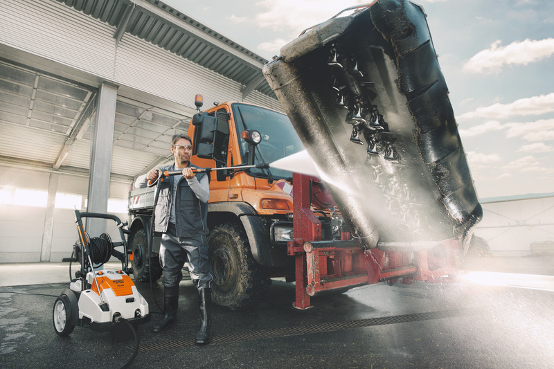 STIHL RE 462 PLUS – myjka wysokociśnieniowa, bęben na wąż, 1050 l/h, 220 bar