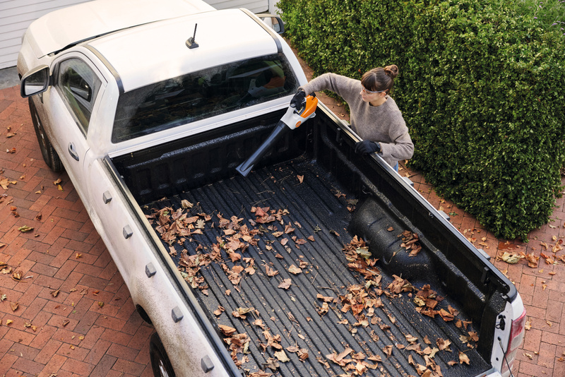 STIHL BGA 30 – dmuchawa akumulatorowa 5 N, 43 m/s, zestaw 2x AS 2 + ALS 31
