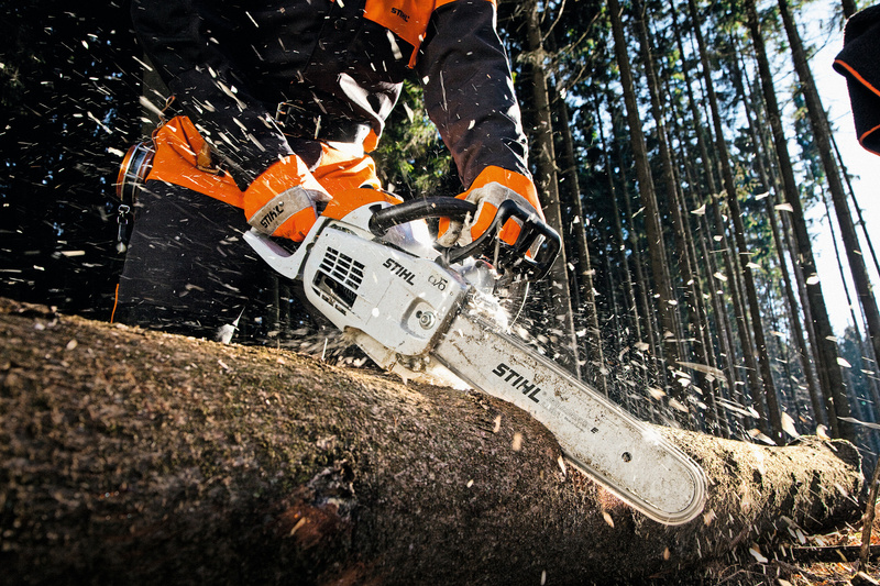Stihl pilarka spalinowa MS 201 C-M, [Moc 2,4 KM] Prowadnica: 35 cm 3/8" PM3 1,3 E-Light