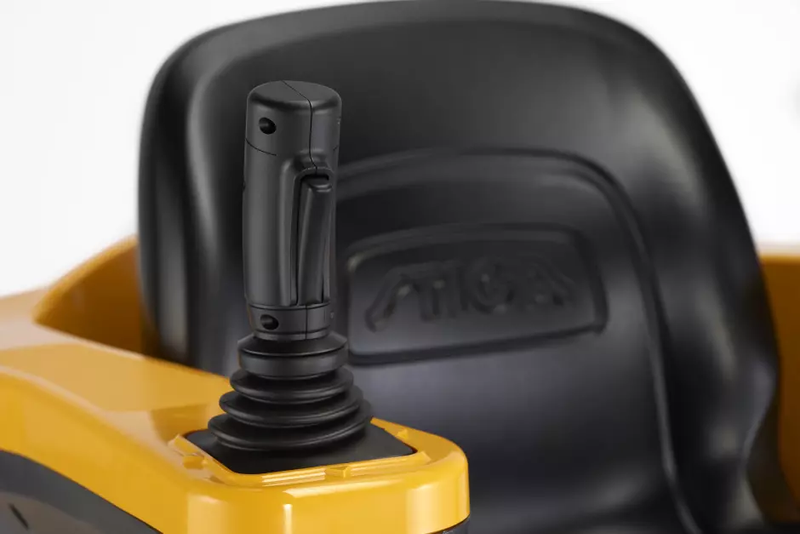 STIGA Traktor akumulatorowy Gyro 900e.