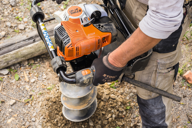 STIHL BT 131 – wiertnica spalinowa, bez wiertła, 1,9 KM