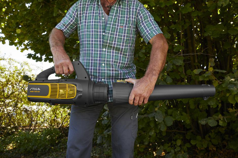 STIGA SAB 700 AE – dmuchawa akumulatorowa