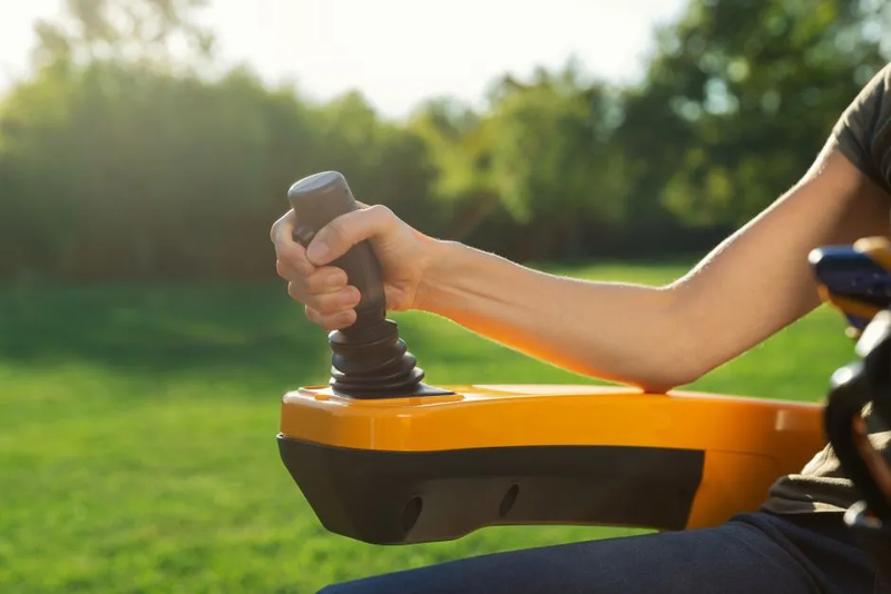 STIGA Traktor akumulatorowy Gyro 900e.