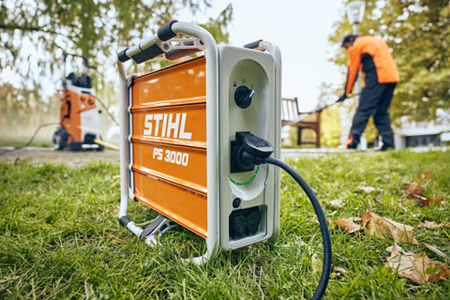 Stihl Przenośna stacja zasilania PS 3000. Mocny generator do zasilania urządzeń przewodowych.