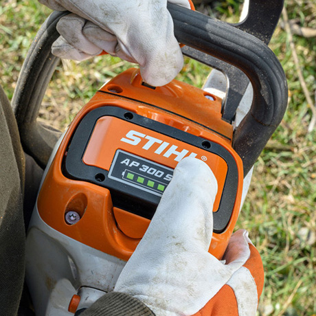 Stihl Pilarka akumulatorowa MSA 220 C-B z systemem AP - bezpieczeństwo użytkowania