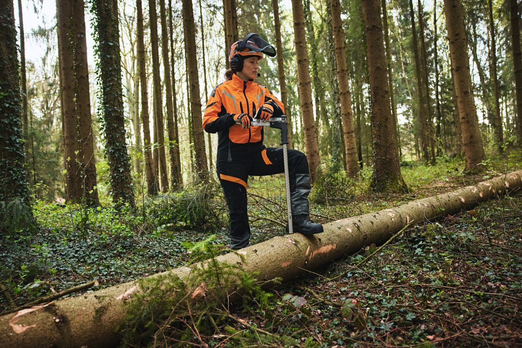 STIHL Spodnie ADVANCE X-Light czarne – ultralekkie i wytrzymałe - oddychalność i elastyczność