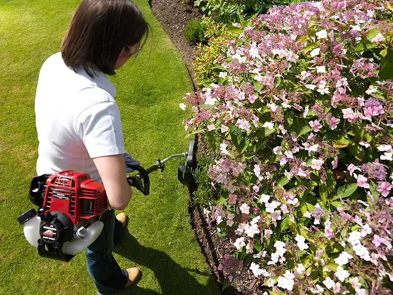 HONDA Versatool UMC 425 E