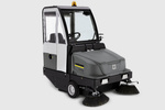 Karcher zamiatarka przemysłowa KM 130/300 R D
