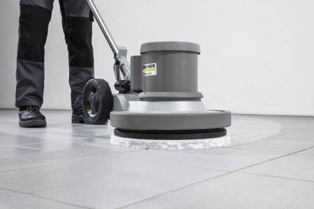 Karcher szorowarka jednotarczowa BDS 43/150 C Classic